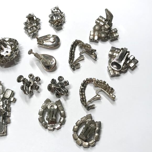 Vintage Estate Large Clear White Rhinestone Clip On Earring Bundle Lot 8 Pairs - Picture 9 of 11